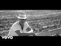Jon Pardi - She Ain't In It (Music Video)
