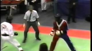 Jadi Tention (USA) v Roberto Montouro (Ita) WAKO World Championships Paris 2003