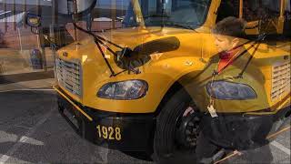 Meet the Bus (2023) | LEARNING WITH THE DDS