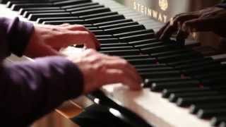 Guardian Music Sessions | Michael Houstoun performs the Menuet Ravel's Le tombeau de Couperin