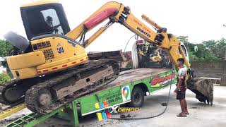 Proses Exavator  bego komatsu pc75 uu naik towing😯