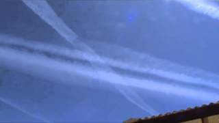 Chemtrails vs Contrails [Explained]