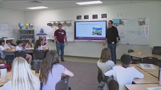 Rogers elementary students learn about engineering careers