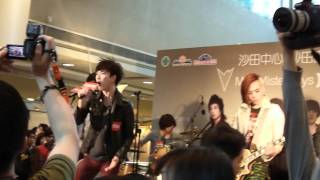 Mr - 昨天 @沙田中心MISTERDAYS簽唱會 8/4/2012