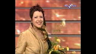 Antonella Ruggiero - Echi d'infinito - serata finale con premiazione - Sanremo 2005