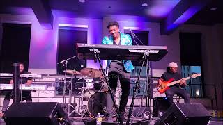 Pianist KOFI B covers Michael Jackson: \