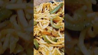 बाजार जैसी वेज चाउमीन बनाने की सीक्रेट रेसिपी veg chowmeinreceipesanjulifestyle18#food#viralshorts