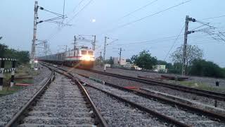 VIJAYAWADA-LINGAMPALLI INTERCITY SF EXPRESS || 12795 || @NALLAPADU || LGD WAP7 || INDIAN RAILWAYS ||