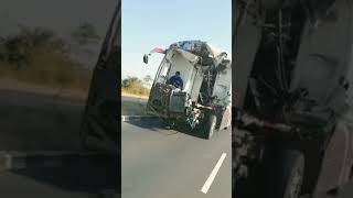 Khatron Ke Khiladi pat2 Indian truck driver Bus ka accident Ho Gaya 30m views/#short