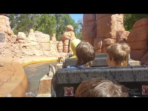 Wild West Falls (2016 Refurbishment) - Warner Bros Movie World Wild West Falls (2016 Refurbishment) - Warner Bros Movie World