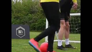 The F2 Panna Freestylers Skills Competition Nutmegging Billy Lynch Skilltwins Learn Football Sicked