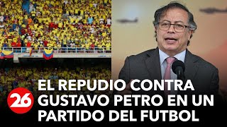 “¡Fuera Petro!”: El repudio contra Gustavo Petro en un partido del futbol colombiano