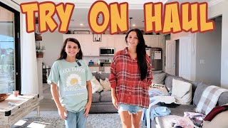OUR HUGE CLOTHING TRY ON HAUL 2020 FROM THE MALL! EMMA AND ELLIE