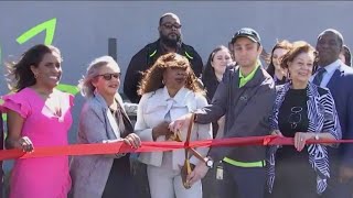 Employee-owned marijuana dispensary opens in Matteson