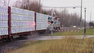 CMQ 9010 leads Job 1 West on Sherbrooke Sub 4/19/17