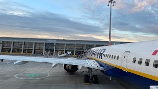 TRIP REPORT | Ryanair Boeing 737 MAX 8  | Berlin - Gran Canaria (BER-LPA) | Economy Class