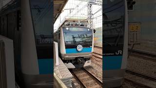 根岸線全線開通50周年ヘッドマーク掲出車両横浜駅入線 #鉄道 #根岸線 #京浜東北線 #横浜駅