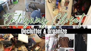 ENTRYWAY CLOSET CLEAN OUT/ DECLUTTER & ORGANIZE/FAMILY OF SEVEN #cleanwithme #organize