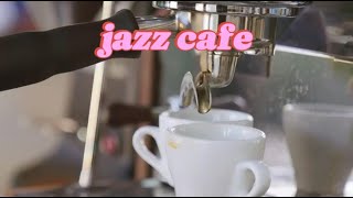 Enjoy a laid-back afternoon with fascinating jazz cafe music. / Cafe music