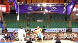 1030831 sumo world championship MGL Team