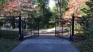 Motorized steel gate in Wellesley