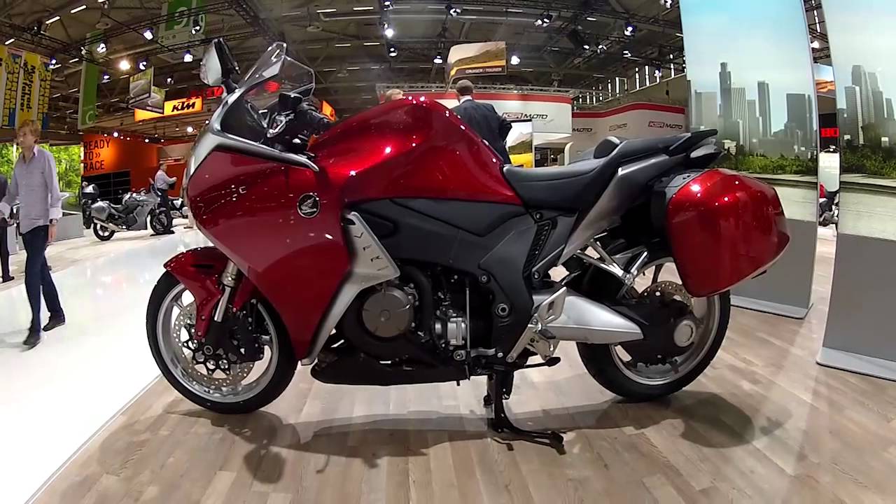 Honda VFR1200F 2013 - YouTube