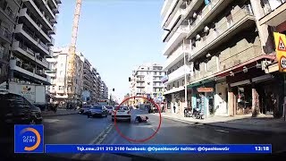 Θεσσαλονίκη: Σοκαριστικό βίντεο με παράσυρση πεζής σε κεντρικό δρόμο - Μεσημεριανό Δελτίο