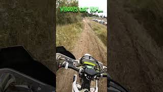 He got EJECTED! - 2 stroke dirt bike racing - AWRCS - Husqvarna te150