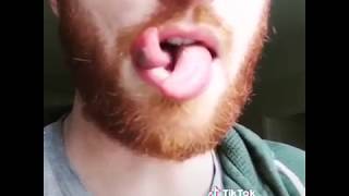 tongue split tricks tongue !