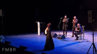 Agueda Saavedra con Pepe de Pura y el Bolita. Teatro Romano de Santiponce.