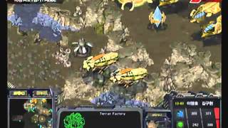 [2010.12.08] 박카스 스타리그 2010 16강 A조 1경기 (아즈텍) 이영호(Terran) vs 김구현(Protoss)