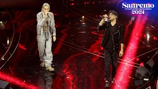 Sanremo 2024 - Il Tre con Fabrizio Moro cantano un medley di Fabrizio Moro