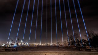 Faisceaux lumineux sur le Mont-Royal