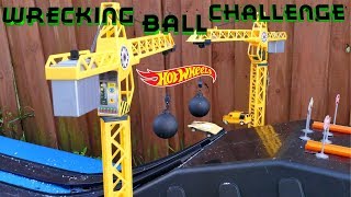 Hot Wheels fat track wrecking Ball challenge all metal cars tournament race toys