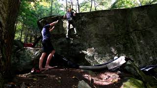 Sandwich Notch Bouldering/The Alchemist Boulder/The Mystic V6