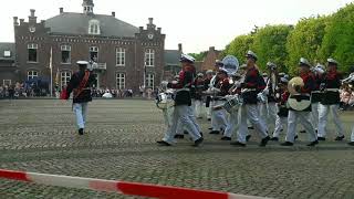 Schutterij St. Joseph Buchten tijdens taptoe Wessem 2018  SCHUTTERIJ ST. JOSEPH BUCHTEN