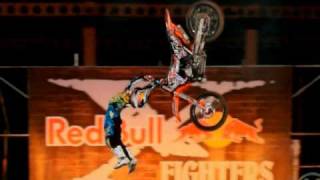 X-Fighters London: Levi Sherwood amazing K.O.D. Flip!