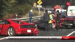 Peperdure autocrash met luxewagens in Japan