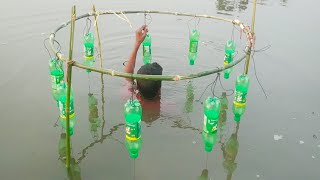 Best Hook &  Bottle Fish Trap-Smart Boy Fishing Trap Using By 7 Up Plastic Bottle in Cambodia Method