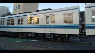 東武8000系8576F 東武亀戸線亀戸行き 亀第7号踏切通過