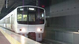 ８１１系 （４両編成） 普通 門司港行き 【博多駅・発車】