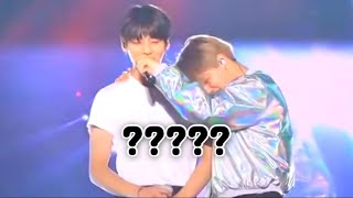 왜 정국이한테 지민이 목소리가.....(????????)