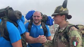 La Nazionale di rugby sulle Dolomiti con gli alpini