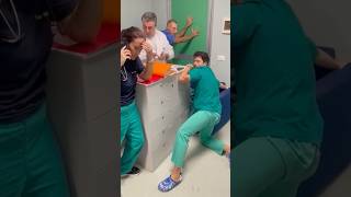 FOGGIA – Personale sanitario del policlinico di Foggia è stato aggredito con calci e pugni