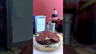 BIGGEST burger in Santa Maria Kyle’s America diner #capeverde #caboverde #sal #s