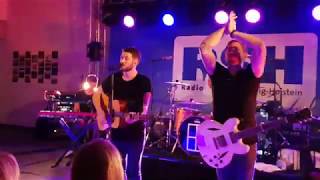 Revolverheld - Lass uns gehen -  RSH Hautnah Live 19.11.2018