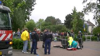 PRIO 1 TS DMN 2 13-3732 DEMONSTRATIE REANIMATIE OP VEILIGHEIDSDAG DIEMEN