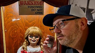 NÅGOT SKRIKER VID ANNABELLE DOCKAN! - VLOGG