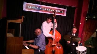 Joe Farnsworth Quartet plays \