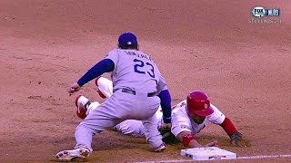 LAD@STL Gm4: Jay nearly picked off at first base